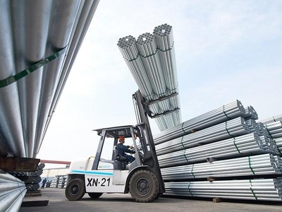 3 tháng đầu năm 2021, xuất khẩu sắt thép tăng trưởng ấn tượng 65,2% so với cùng kỳ, đạt 1,826 tỷ USD.