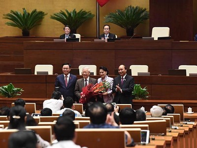 Người dân, doanh nghiệp và nền kinh tế đang đặt niềm tin vào bộ máy lãnh đạo mới của đất nước.