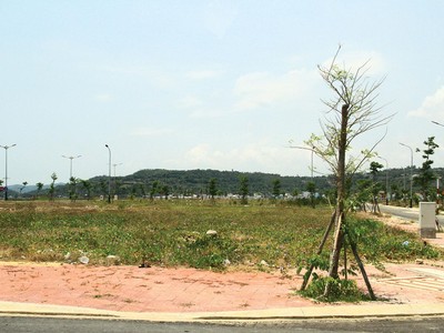 Đất nền tỉnh lẻ đang được nhiều nhà đầu tư quan tâm. Ảnh: Thành Nguyễn