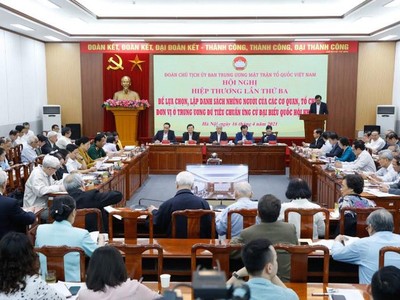 Hội nghị Hiệp thương lần thứ ba.