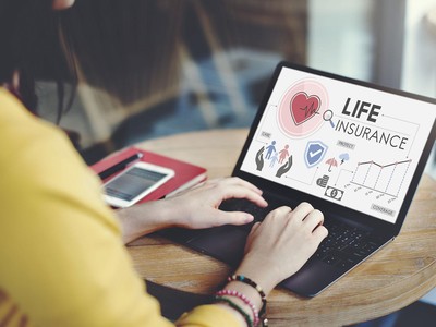 Bảo hiểm phi nhân thọ: Kênh truyền thống còn "chiếm sóng" dài