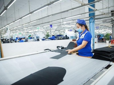 Nhu cầu tuyển dụng trong ngành dệt may đã tăng khoảng từ 50% – 60% so với cùng kỳ 2020, nhất là đối với các vị trí quản lý cấp trung và cấp cao.