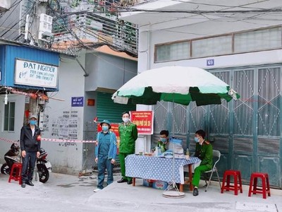 Đợt bùng phát dịch Covid-19 lần thứ tư ảnh hưởng đến nhiều lĩnh vực vốn mới chỉ chớm phục hồi trở lại