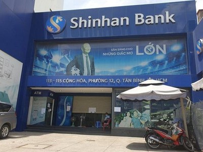 Phòng, chống Covid-19: TP.HCM tìm người đến giao dịch tại Ngân hàng Shinhan ở quận Tân Bình