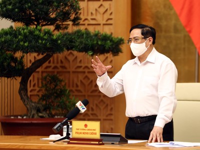 Thủ tướng yêu cầu khắc phục ngay khuynh hướng: Chủ quan, lơ là, mất cảnh giác khi không có dịch trong cộng đồng; hoang mang, dao động, hoảng hốt, mất bình tĩnh khi dịch bùng phát.