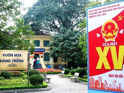 Hà Nội “thay màu áo mới” chào mừng ngày hội toàn dân