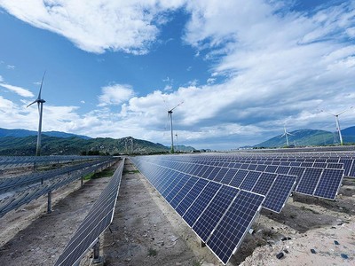 Doanh nghiệp đầu tư dự án điện lo lắng, nếu không có giải pháp gỡ vướng về thuế giá trị gia tăng, thì nhiều doanh nghiệp có thể phá sản