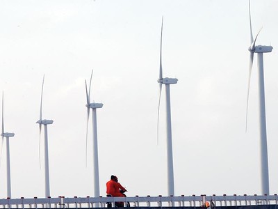 Treo lại việc hoàn thuế giá trị gia tăng không chỉ ảnh hưởng đến các dự án điện đã xây dựng, mà còn khiến doanh nghiệp “chùn tay” khi tiến hành dự án mới