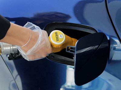 Bán hàng hóa có chất lượng không phù hợp với quy chuẩn kỹ thuật tương ứng, Công ty TNHH MTV Xăng dầu Mỹ Hà bị xử phạt trên 153 triệu đồng (Ảnh minh họa)