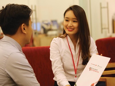 Bancassurance giúp nhiều doanh nghiệp bảo hiểm nhân thọ bứt phá về doanh thu phí khai thác mới trong quý I/2021. Ảnh: Dũng Minh