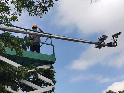 Việc lắp đặt, đấu nối đường truyền đang được tích cực triển khai.