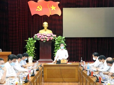 Bí thư Thành ủy Đà Nẵng, ông Nguyễn Văn Quảng yêu cầu cần tính toán lại kịch bản thu ngân sách phù hợp hơn.