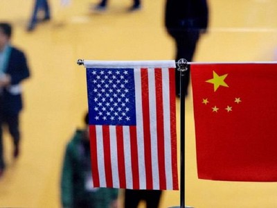 Các chuyên gia China Finance 40 nhận định, Mỹ sẽ vẫn duy trì các mức thuế quan bổ sung đối với 370 tỷ USD giá trị hàng hóa nhập khẩu từ Trung Quốc. Ảnh: AFP