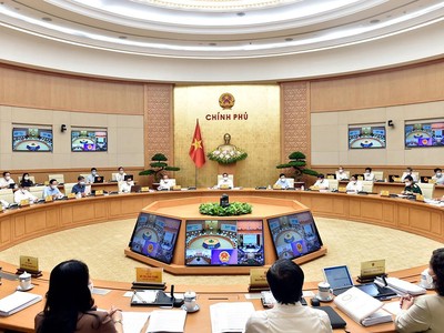 Thủ tướng Phạm Minh Chính chủ trì phiên họp Chính phủ thường kỳ tháng 5/2021 (Ảnh: Nhật Bắc)