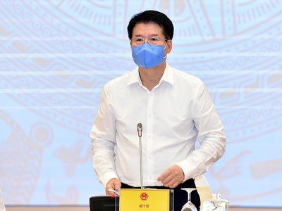 Thứ trưởng Bộ Y tế Trương Quốc Cường cho biết, Việt Nam đã đặt mua 170 triệu liều vaccine Covid-19 (Ảnh: Nhật Bắc)