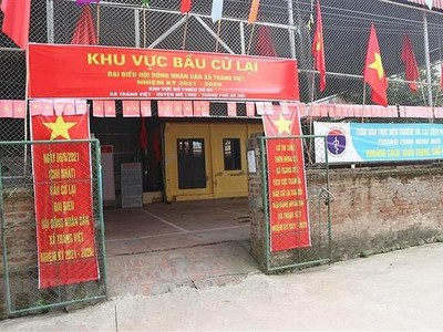 Khu vực bầu cử lại tại xã Tráng Việt (Ảnh TXXVN) .