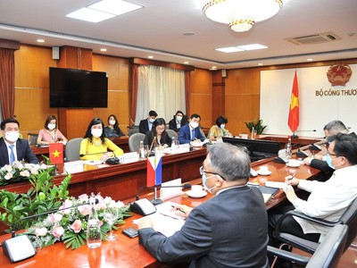 Bộ trưởng Nguyễn Hồng Diên vừa có buổi làm việc với Đại sứ Đặc mệnh toàn quyền Philippines tại Việt Nam, ngài Meynardo Montealegre.