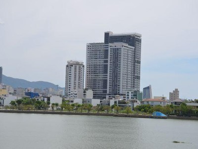 Đà Nẵng: Mỏi tay xử phạt chủ đầu tư Dự án Monarchy