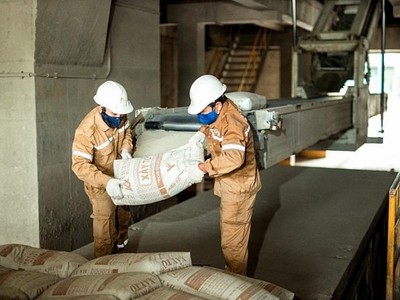 6 tháng đầu năm 2021, tổng sản phâm tiêu thụ của Vicem tăng 8,3%, lợi nhuận đạt 1.250,4 tỷ đồng, tăng 23% so với cùng kỳ.