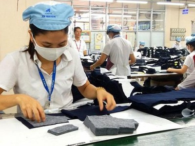 Tại Việt Nam, tỷ lệ thất nghiệp là 2,62% và lực lượng lao động tăng 1,7 triệu người trong quý II/2021