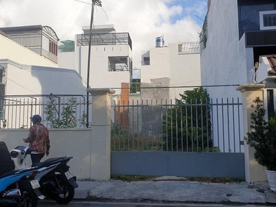 Lô đất 49A Lam Sơn, Nha Trang, Khánh Hòa. Ảnh: Thu Cúc