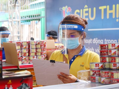 TP.HCM: "Siêu thị 0 đồng" chọn cả nghìn đơn hàng cho sinh viên