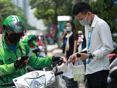 Hà Nội điều chỉnh quy định hoạt động dịch vụ giao hàng