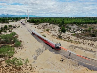 Vận chuyển cánh gió ở Dự án điện gió BT Quảng Bình