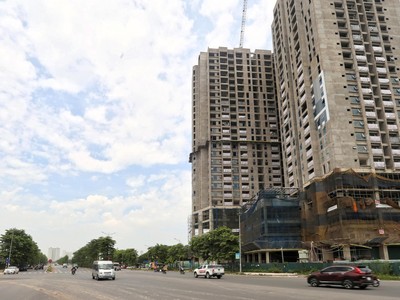 Cổ phiếu bất động sản vẫn sẽ tăng trưởng khả quan, song trong ngắn hạn nhà đầu tư cần quản trị rủi ro chặt chẽ, chọn thời điểm giá thích hợp để đầu tư.