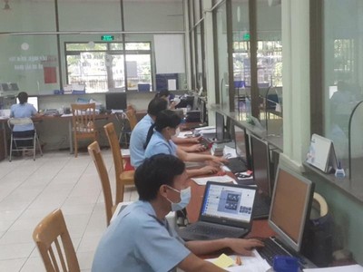 Cục Hải quan Bình Dương xử lý hồ sơ thông quan hệ thống thông quan tự động