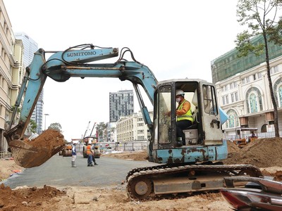 Một tuyến metro đang xây dựng tại TP.HCM. Ảnh: Lê Toàn