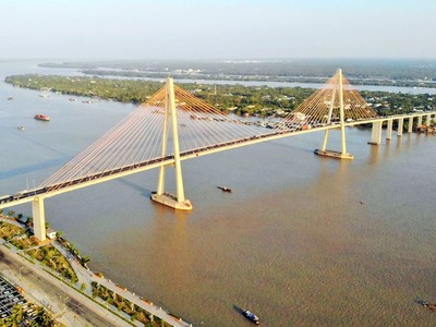 Dự án cầu Rạch Miễu 2, nối tỉnh Tiền Giang và Bến Tre, nằm cách cầu Rạch Miễu hiện hữu khoảng 3,8 km về phía thượng lưu.