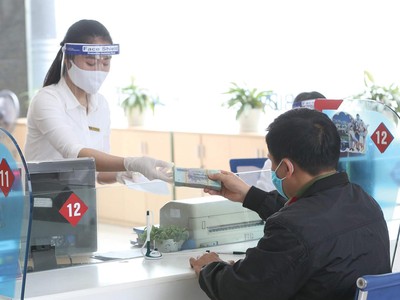 Các ngân hàng có thể sẽ được phép mở rộng các khoản nợ tái cơ cấu, giữ nguyên nhóm nợ đối với những khoản nợ bị ảnh hưởng bởi dịch Covid-19