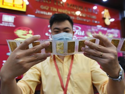 Mãi lực vàng của người Việt giảm mạnh trong quý III/2021