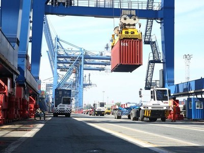 Cảnh báo từ việc tăng nhập khẩu máy móc, thiết bị giá rẻ