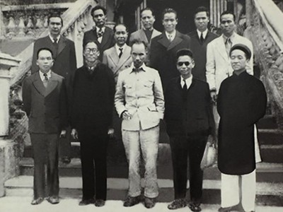 Chính phủ lâm thời nước Việt Nam Dân chủ Cộng hòa, tháng 9/1945 (ảnh tư liệu)