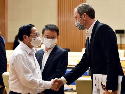 Thủ tướng Phạm Minh Chính làm việc với các doanh nghiệp châu Âu ngày 9/9 (Ảnh: Nhật Bắc)