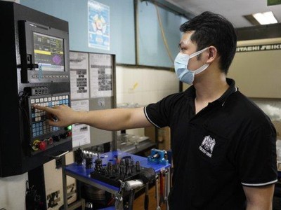 Người lao động Công ty ICHI Việt Nam yên tâm làm việc trong môi trường an toàn “vùng xanh doanh nghiệp”.