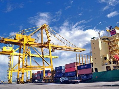 Xuất khẩu năm 2021 kỳ vọng vượt mốc 315 tỷ USD