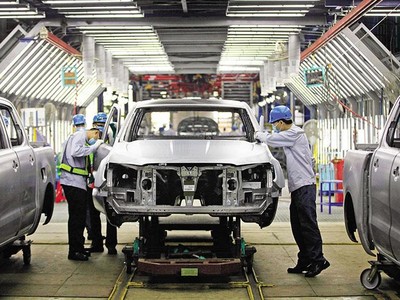 Thách thức với Việt Nam hiện nay là làm sao giữ chân nhà đầu tư hiện hữu và thu hút thêm được các “đại bàng”