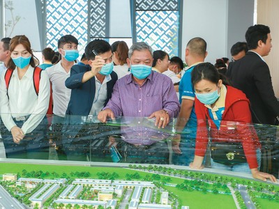 Công tác bán hàng được thúc đẩy để đón nhu cầu bất động sản tăng mạnh sau dịch. Ảnh: Việt Dũng