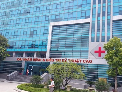 “Hà hơi thổi ngạt” cứu Bệnh viện Giao thông vận tải