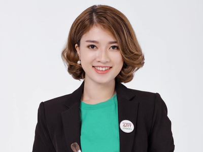 Giảng viên, Th.s, hoạ sĩ: Phạm Quỳnh Anh - Sáng lập trung tâm Strawberry Art Garden (Vườn nghệ thuật Dâu Tây)