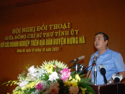 Ủy viên Trung ương Đảng, Bí thư Tỉnh ủy Thái Bình Ngô Đông Hải phát biểu tại Hội nghị đối thoại với doanh nghiệp huyện Hưng Hà nhân Ngày Doanh nhân Việt Nam, 13/10.