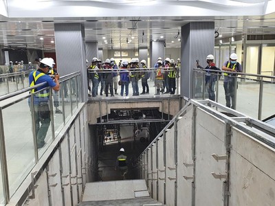 TP.HCM đã có các tầng hầm ở tuyến metro số 1 thì cần sớm quy hoạch tổng thể để kết nối với các không gian ngầm khác xung quanh (Trong ảnh: Tầng hầm metro trạm Ba Son). Ảnh: Lê Toàn 