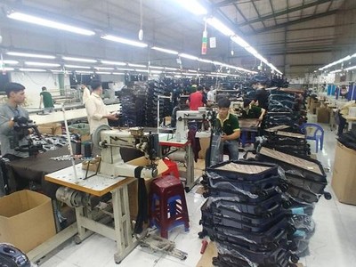 Sản xuất vali, túi xách, ô dù có cơ hội hồi phục nhanh và xuất khẩu sớm tăng trưởng trở lại tại Mỹ, EU...