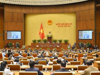 Quốc hội nghe Thủ tướng Phạm Minh Chính báo cáo trước khi trả lời chất vấn