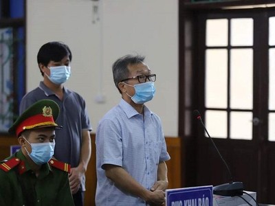 Bị cáo Đinh Văn Dũng, nguyên Tổng giám đốc Công ty cổ phần chăn nuôi Bình Hà.