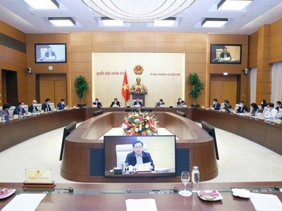 Chủ tịch Quốc hội chủ trì cuộc họp.