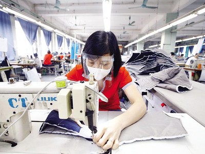 Gói hỗ trợ tiếp theo đang được Chính phủ xây dựng và sẽ sớm trình Quốc hội cho ý kiến tại cuộc họp bất thường vào cuối năm nay.